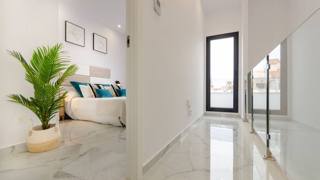 Nueva construcción  - Chalet - Torrevieja - Torreta florida