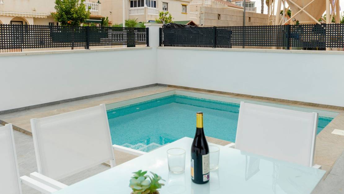 Nueva construcción  - Chalet - Torrevieja - Torreta florida