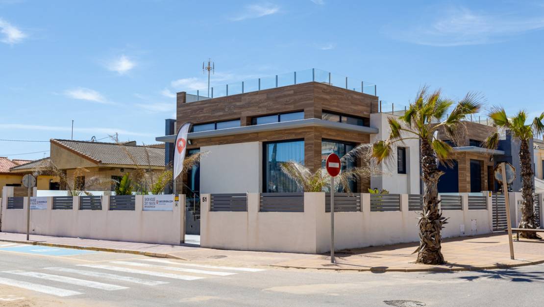 Nueva construcción  - Chalet - Torrevieja - Torrevieja Centro