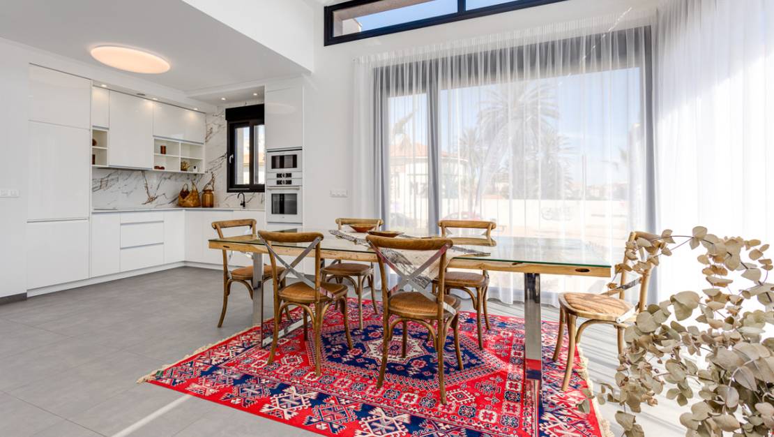 Nueva construcción  - Chalet - Torrevieja - Torrevieja Centro