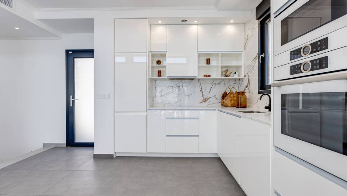 Nueva construcción  - Chalet - Torrevieja - Torrevieja Centro