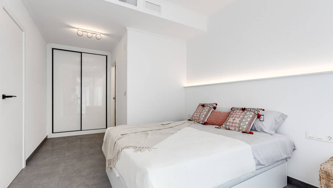 Nueva construcción  - Chalet - Torrevieja - Torrevieja Centro