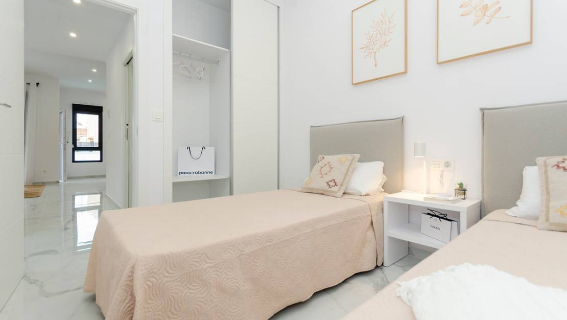 Nueva construcción  - Chalet - Torrevieja - Torrevieja Centro