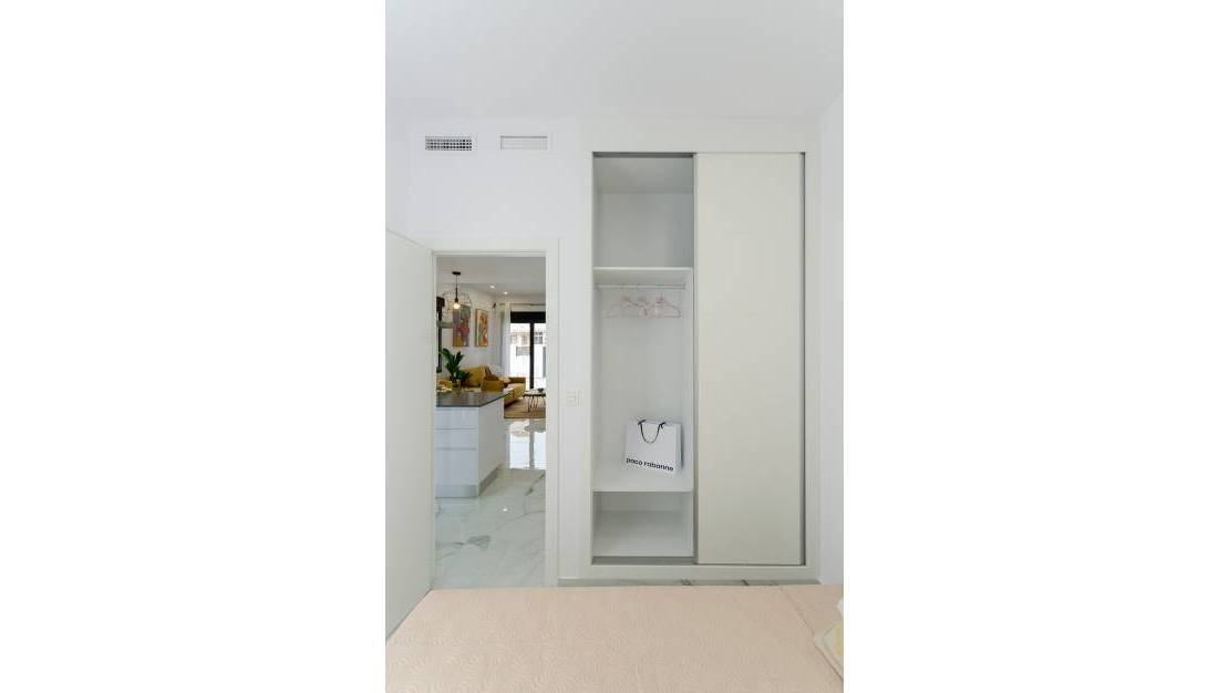 Nueva construcción  - Chalet - Torrevieja - Torrevieja Centro