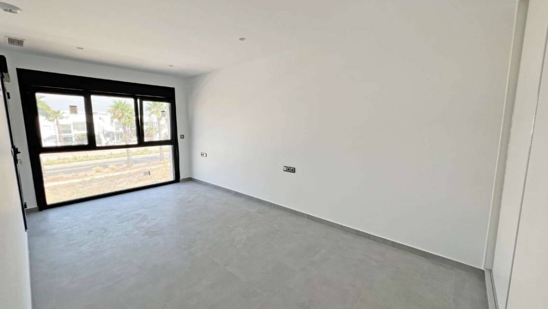 Nueva construcción  - Chalet - Torrevieja - Torrevieja Centro