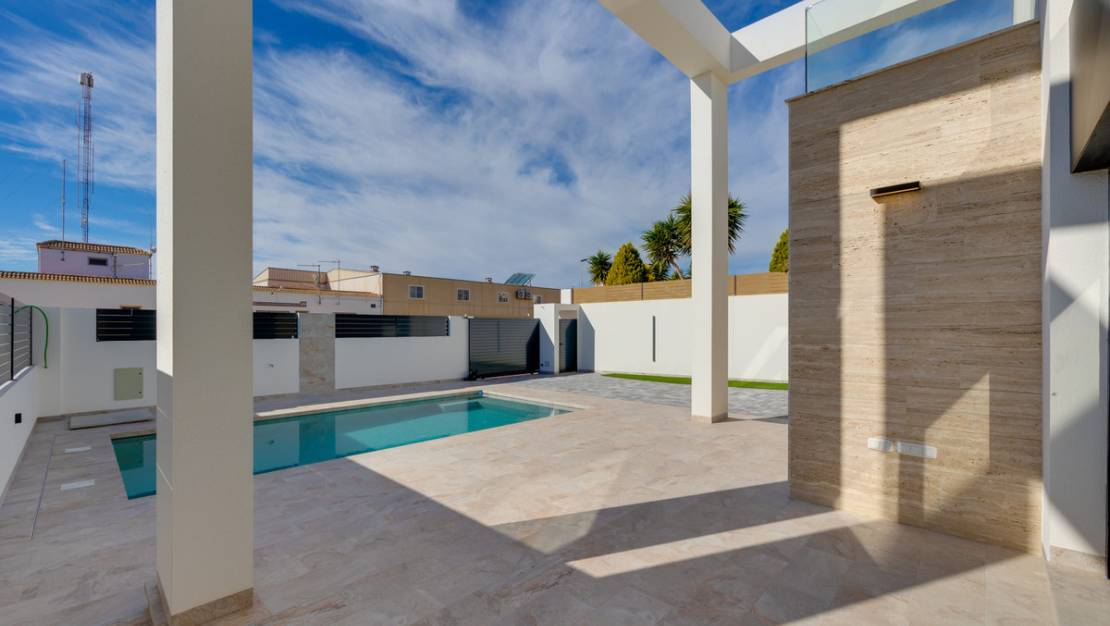 Nueva construcción  - Chalet - Torrevieja - Torrevieja Centro