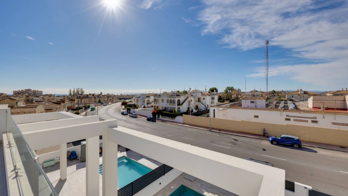 Nueva construcción  - Chalet - Torrevieja - Torrevieja Centro