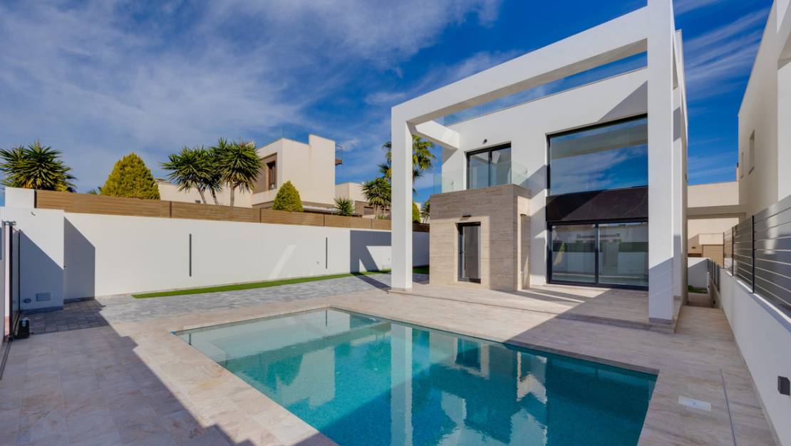 Nueva construcción  - Chalet - Torrevieja - Torrevieja Centro