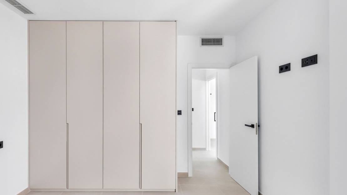Nueva construcción  - Chalet - Torrevieja - Torrevieja Centro