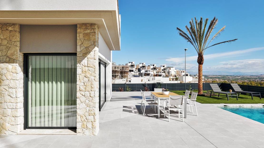 Nueva construcción  - Villa de Lujo - San Miguel de Salinas - La Cañada