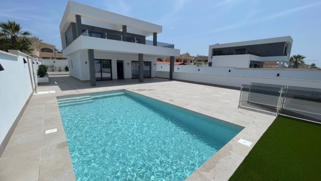 Nueva construcción  - Villa/Semi separado - Ciudad Quesada - Rojales