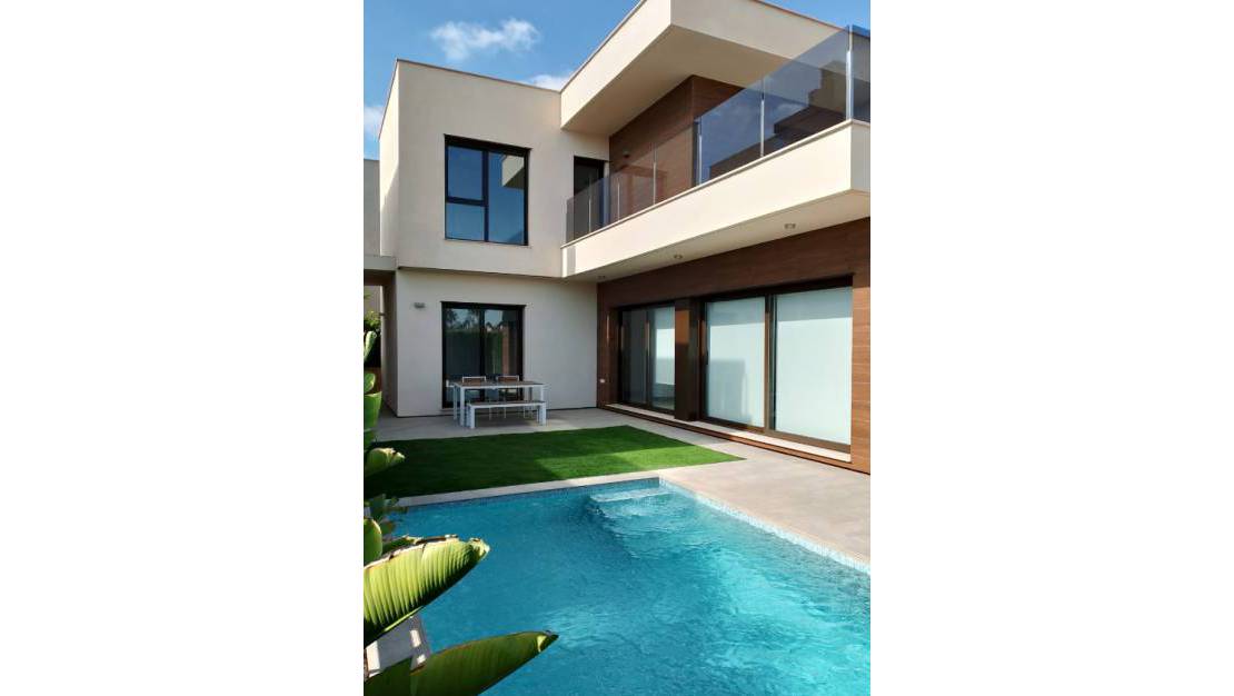 Nueva construcción  - Villa/Semi separado - San Javier