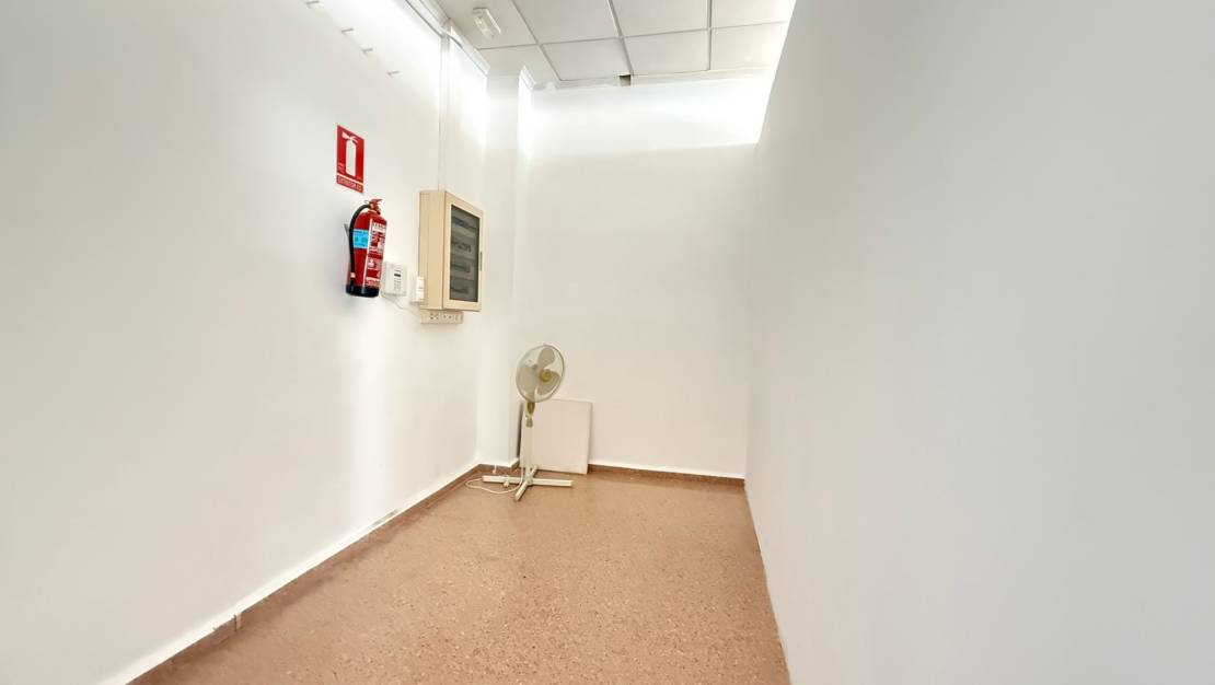 Rental - Commercial - San Miguel de Salinas