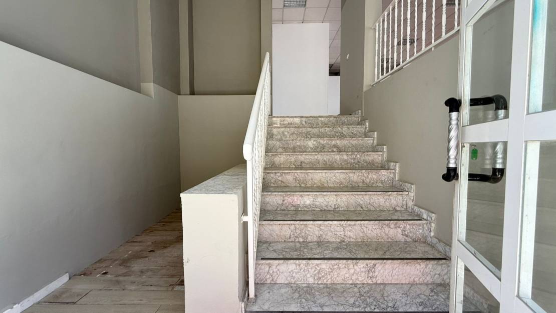 Rental - Commercial - San Miguel de Salinas