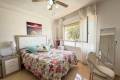 Sale - Apartamento - Torrevieja - Playa de los Naufragos