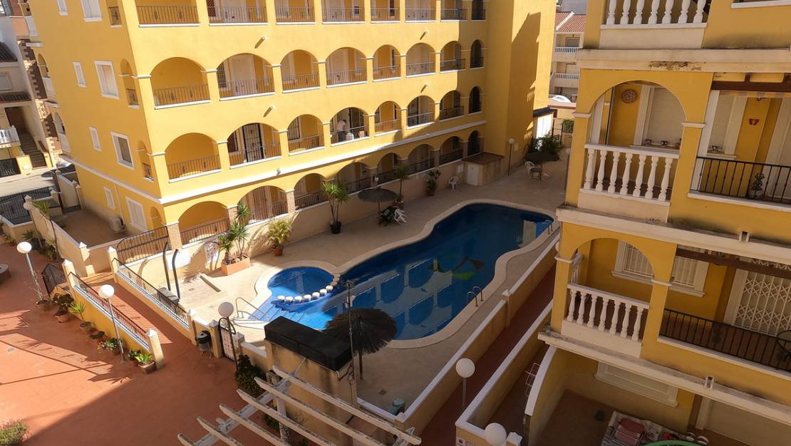 Sale - Apartment - Algorfa - Algorfa Centro