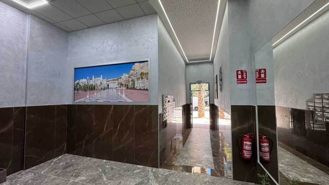 Sale - Apartment - Alicante - Alicante Centro