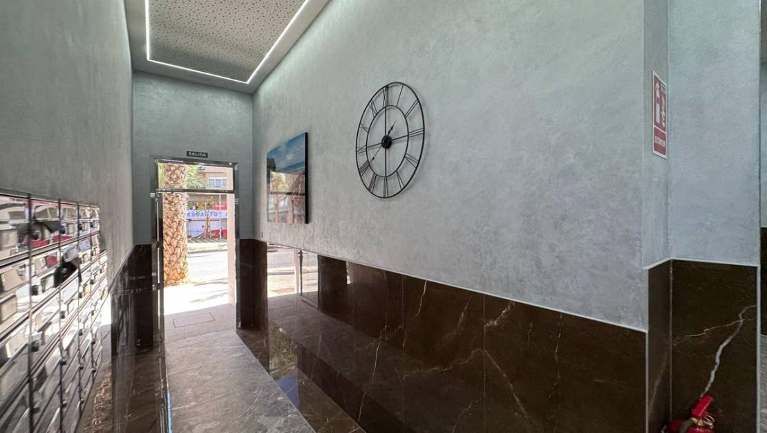 Sale - Apartment - Alicante - Alicante Centro