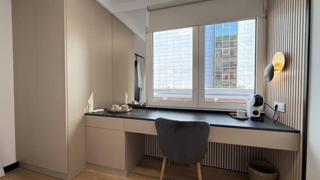 Sale - Apartment - Alicante - Alicante Centro