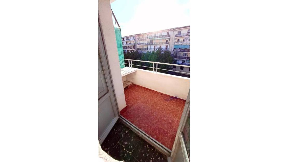 Sale - Apartment - Alicante - Alicante Centro