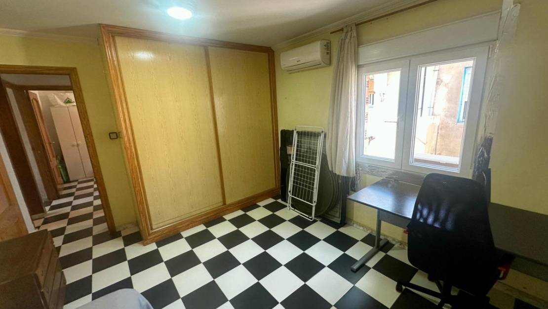 Sale - Apartment - Alicante - Alicante Centro