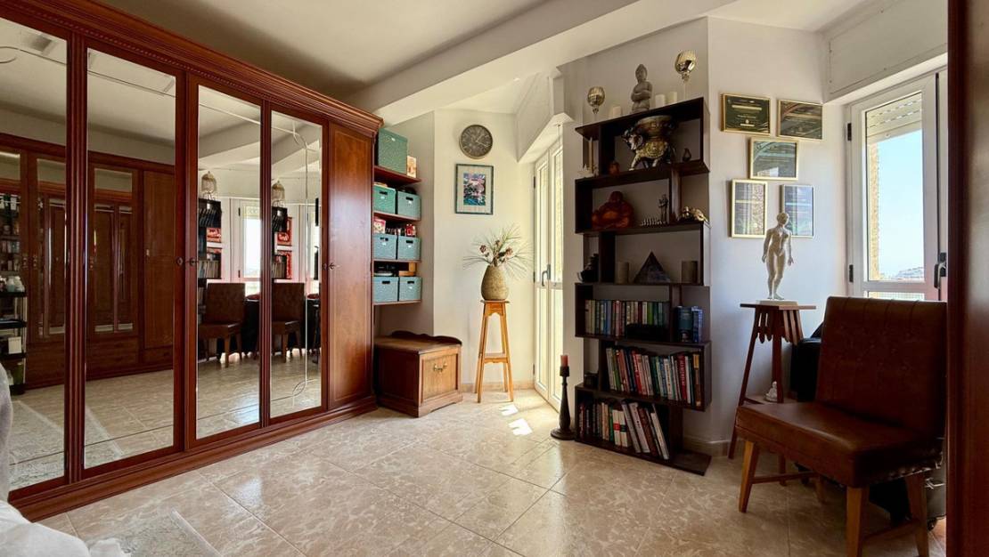 Sale - Apartment - Alicante - Alicante Centro