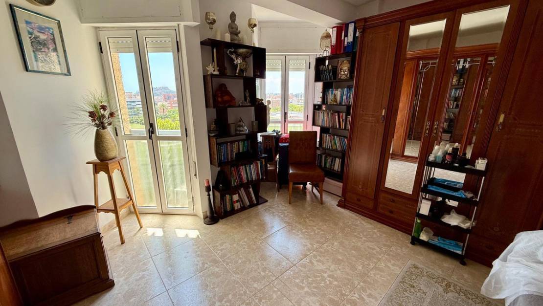 Sale - Apartment - Alicante - Alicante Centro