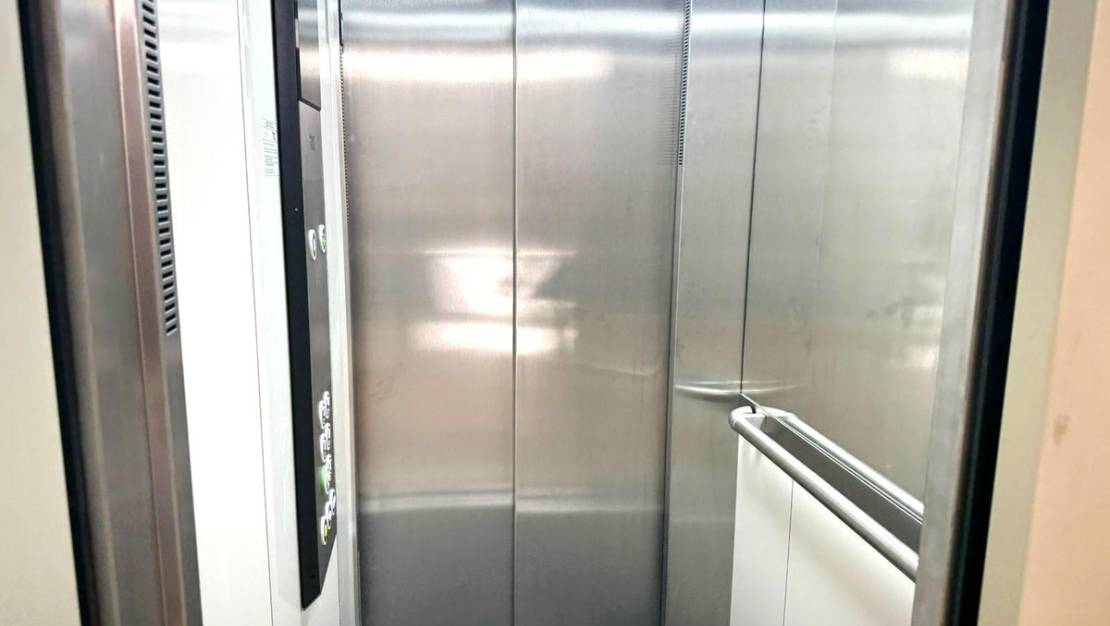 Sale - Apartment - Alicante - Alicante Centro