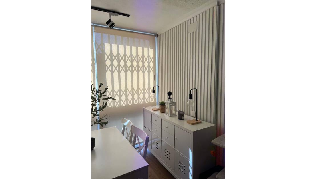 Sale - Apartment - Alicante - Alicante Centro