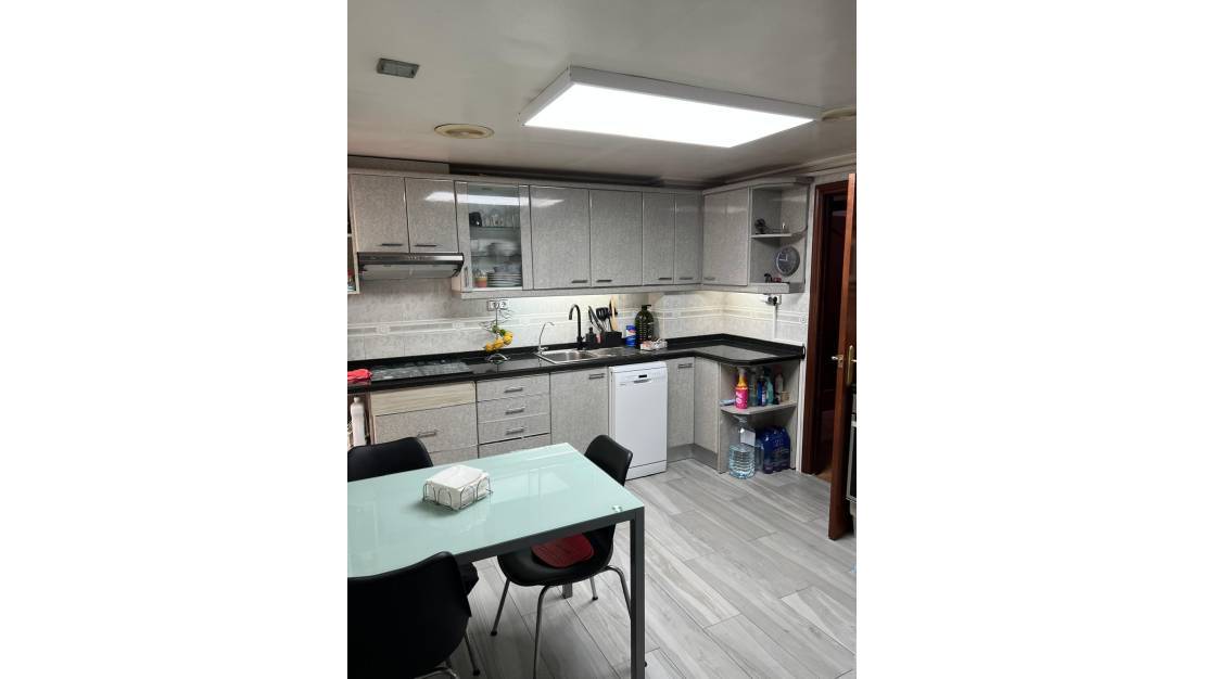 Sale - Apartment - Alicante - Alicante Centro