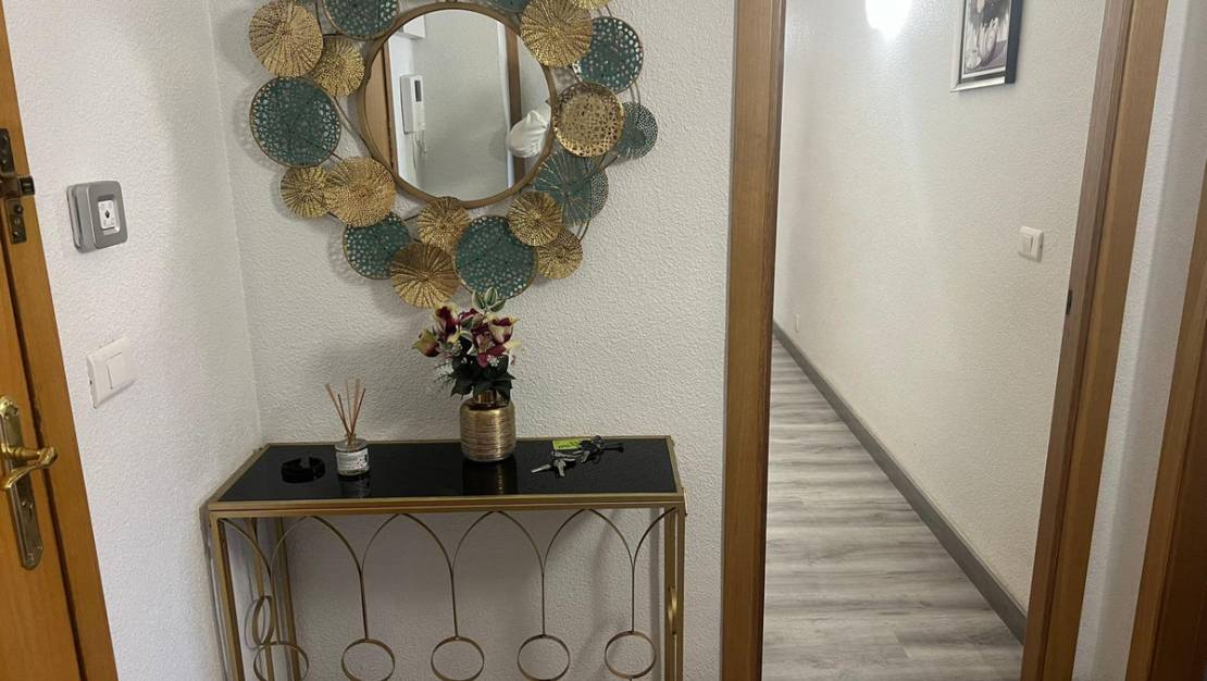 Sale - Apartment - Alicante - Alicante Centro