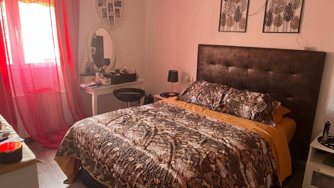 Sale - Apartment - Alicante - Alicante Centro