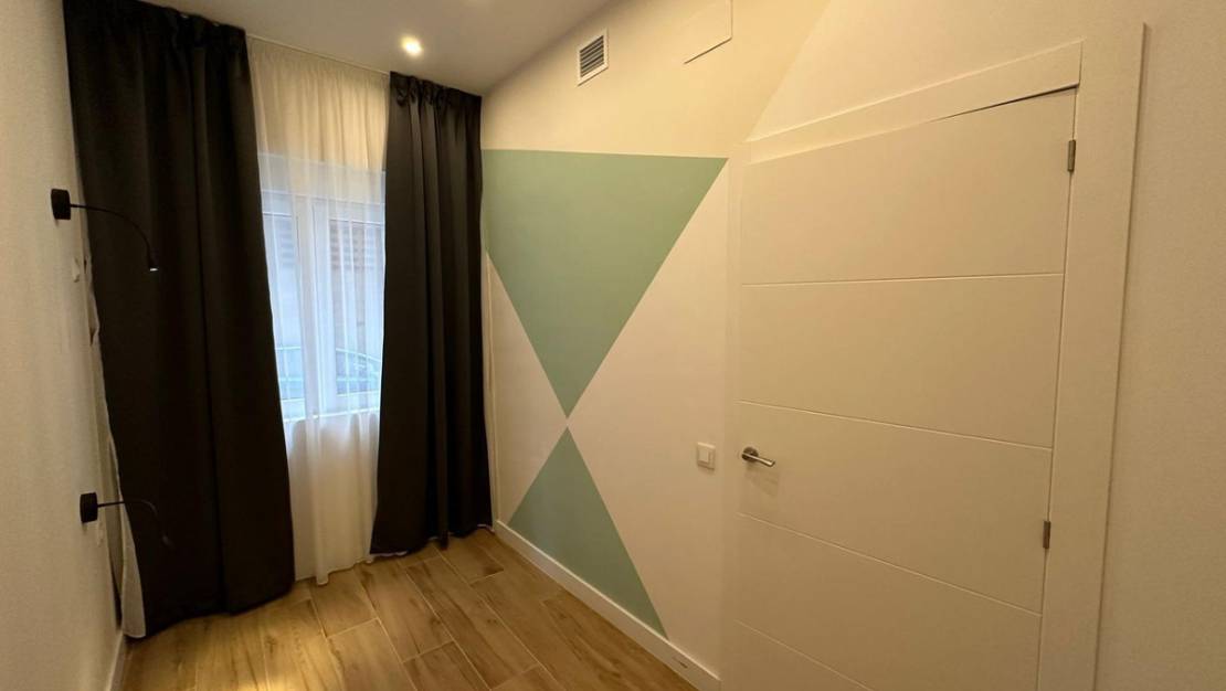 Sale - Apartment - Alicante - Alicante Centro