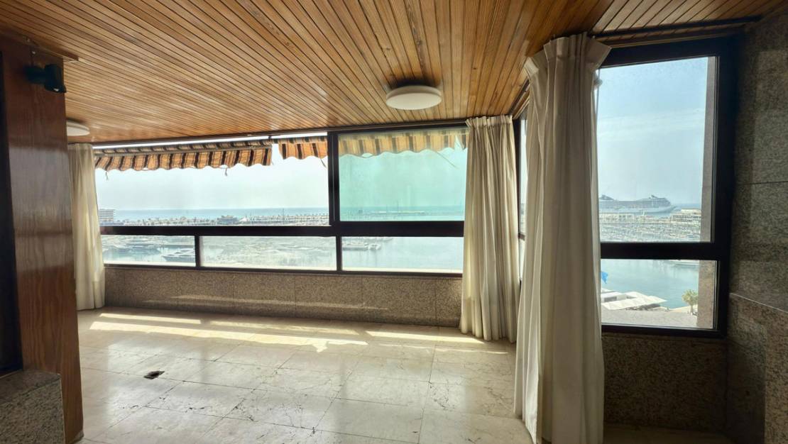 Sale - Apartment - Alicante - Alicante Centro