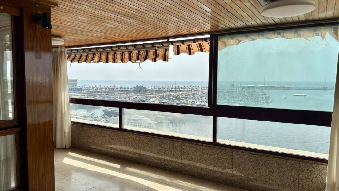 Sale - Apartment - Alicante - Alicante Centro