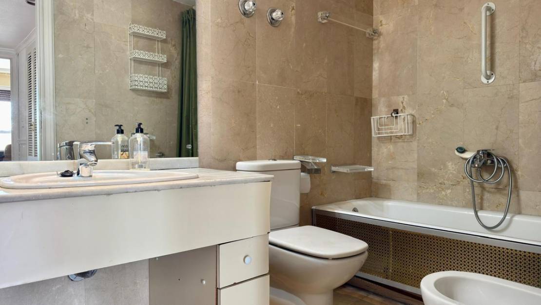 Sale - Apartment - Alicante - Alicante Centro