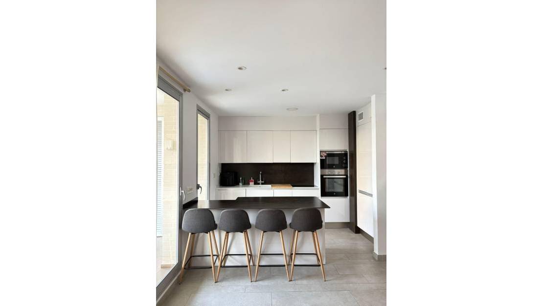 Sale - Apartment - Alicante - Alicante Centro