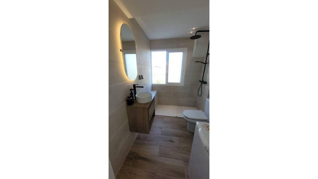 Sale - Apartment - Alicante - Alicante Centro