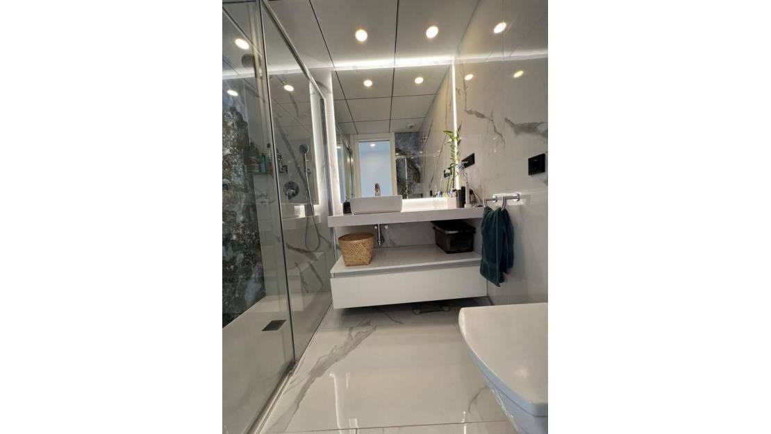 Sale - Apartment - Alicante - Alicante Centro