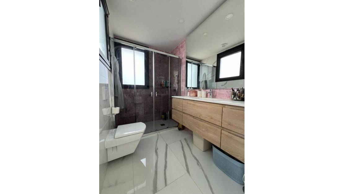 Sale - Apartment - Alicante - Alicante Centro