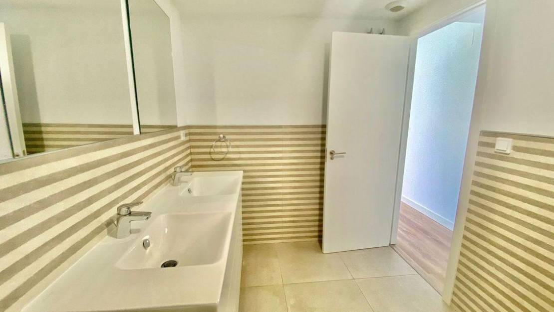 Sale - Apartment - Alicante - Alicante Centro