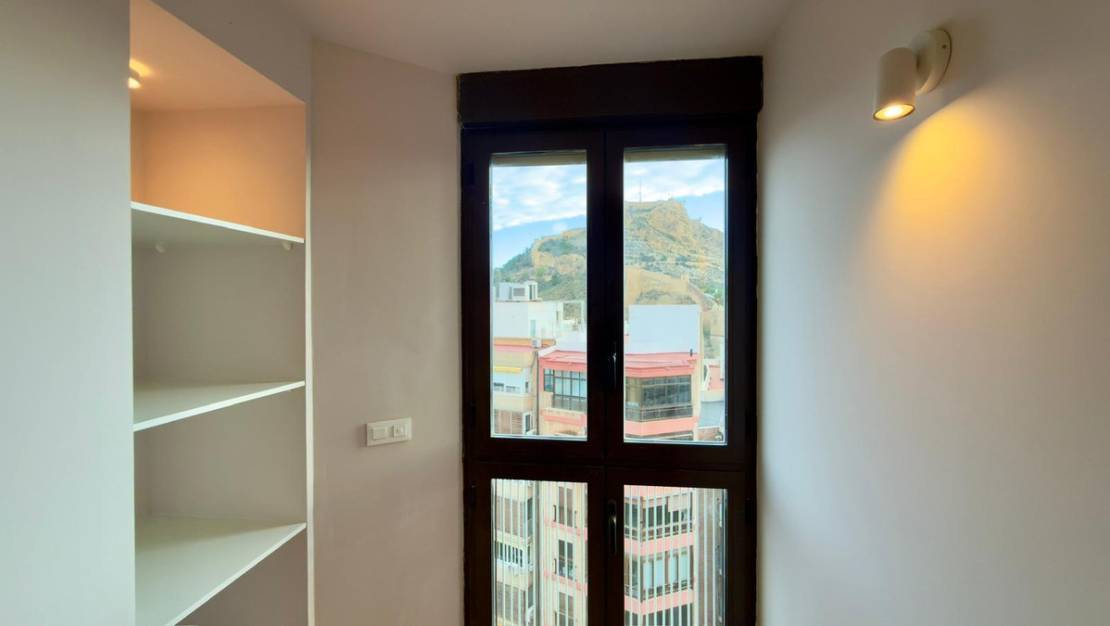 Sale - Apartment - Alicante - Alicante Centro