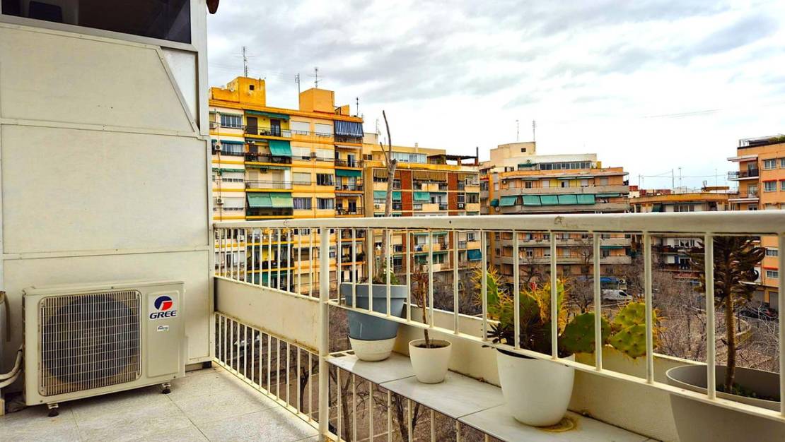 Sale - Apartment - Alicante - Alicante Centro