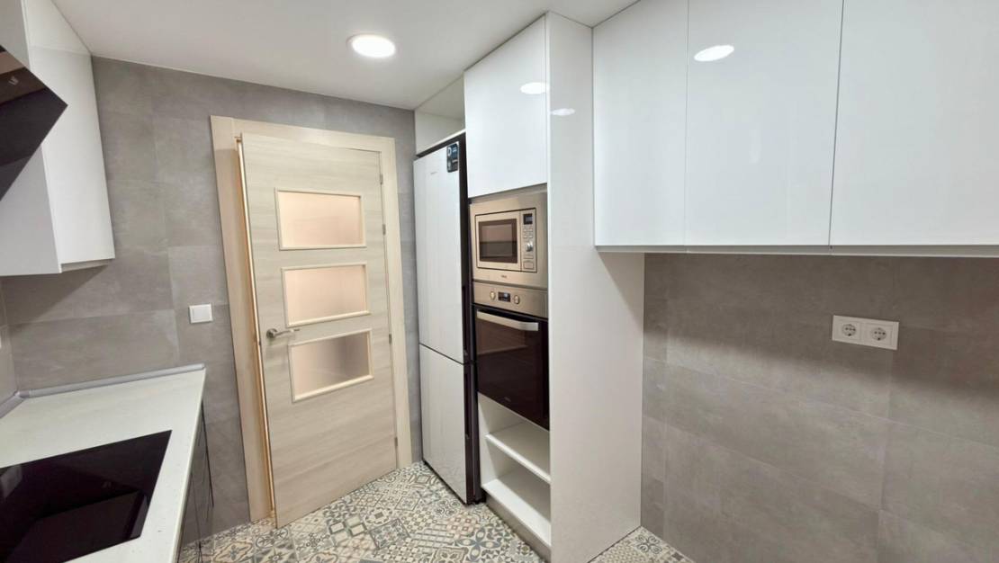 Sale - Apartment - Alicante - Alicante Centro