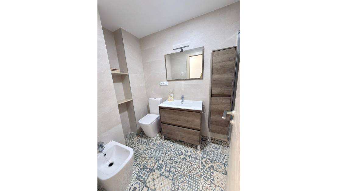 Sale - Apartment - Alicante - Alicante Centro