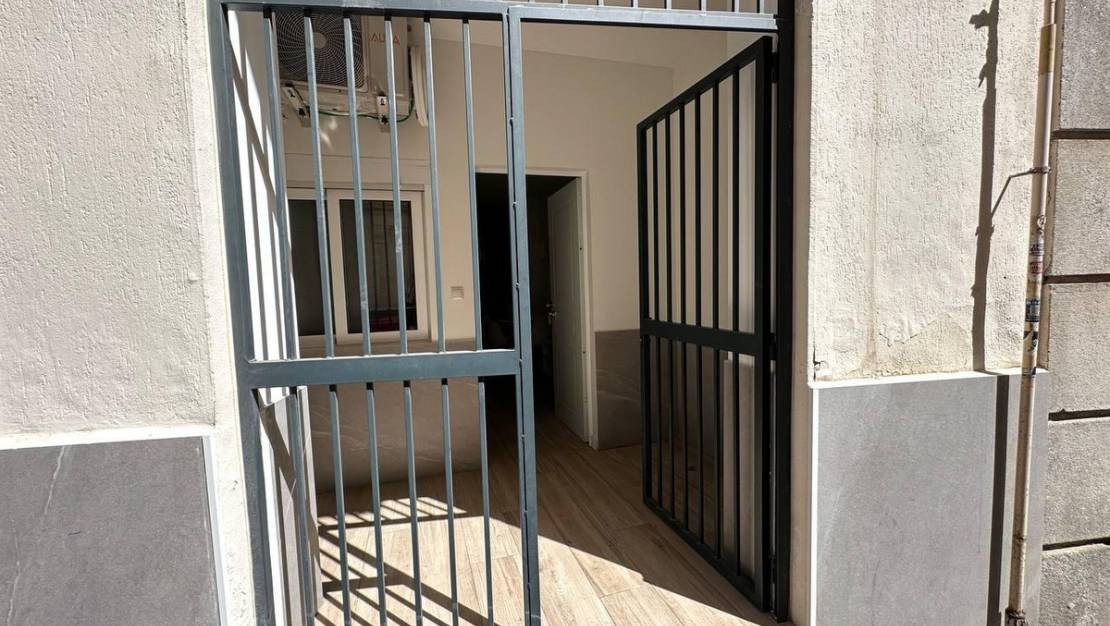 Sale - Apartment - Alicante - Alicante Centro