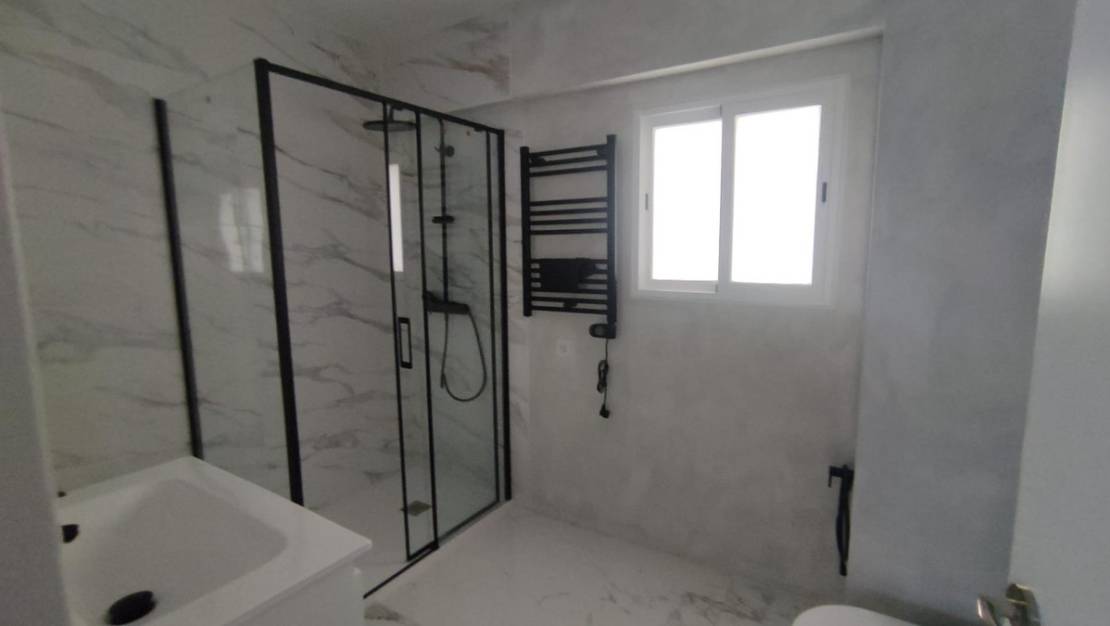Sale - Apartment - Alicante - Alicante Centro