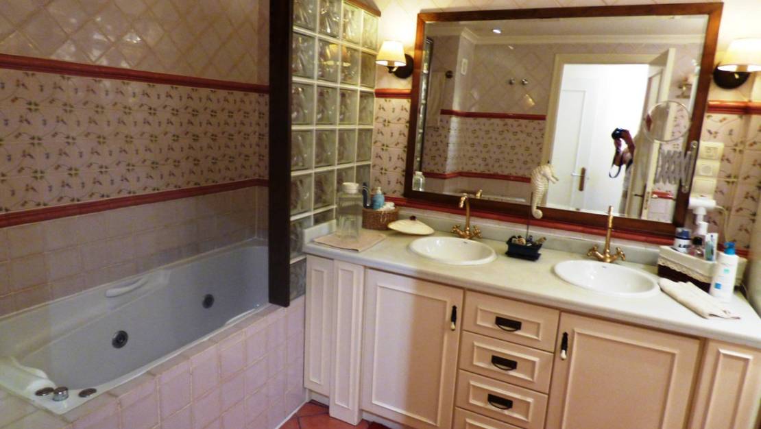 Sale - Apartment - Alicante - Alicante Centro