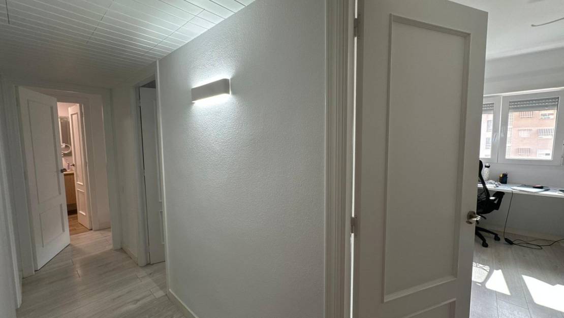 Sale - Apartment - Alicante - Alicante Centro