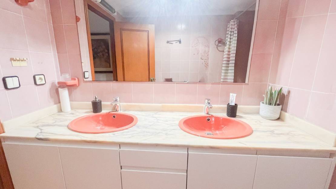 Sale - Apartment - Alicante - Alicante Centro